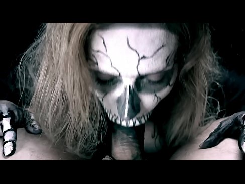 ❤️ Demon nighean sucking cock le a beul dubh agus slugadh cum. ️ Porno aig porn gd.pornplaybb.ru ️❤